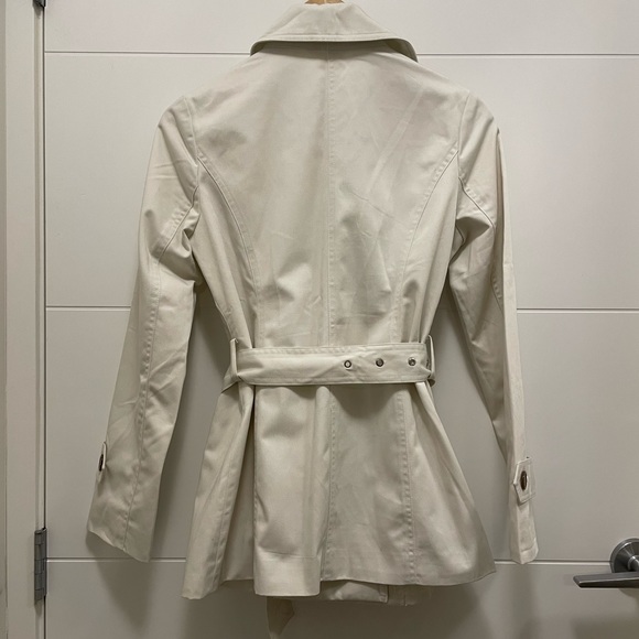 Brand new women belted jacket. Size US 2 - Picture 2 of 4